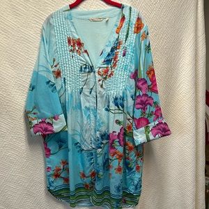 Soft Surroundings Summer top cover up